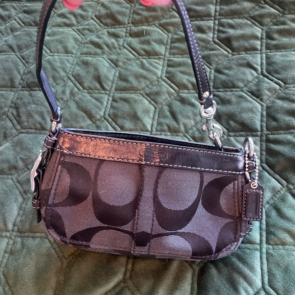 Coach Black and Gray Signature Shoulder Bag